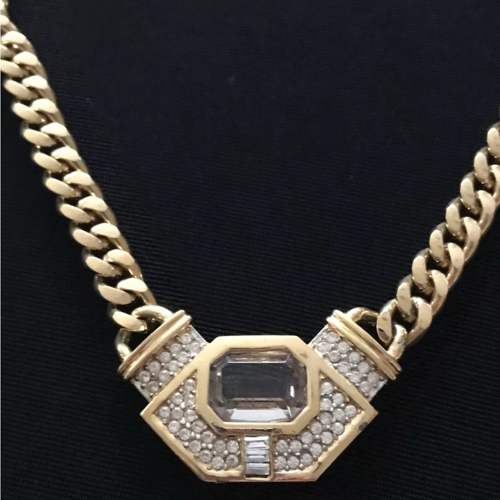 Elegant Gold and Silver Necklace